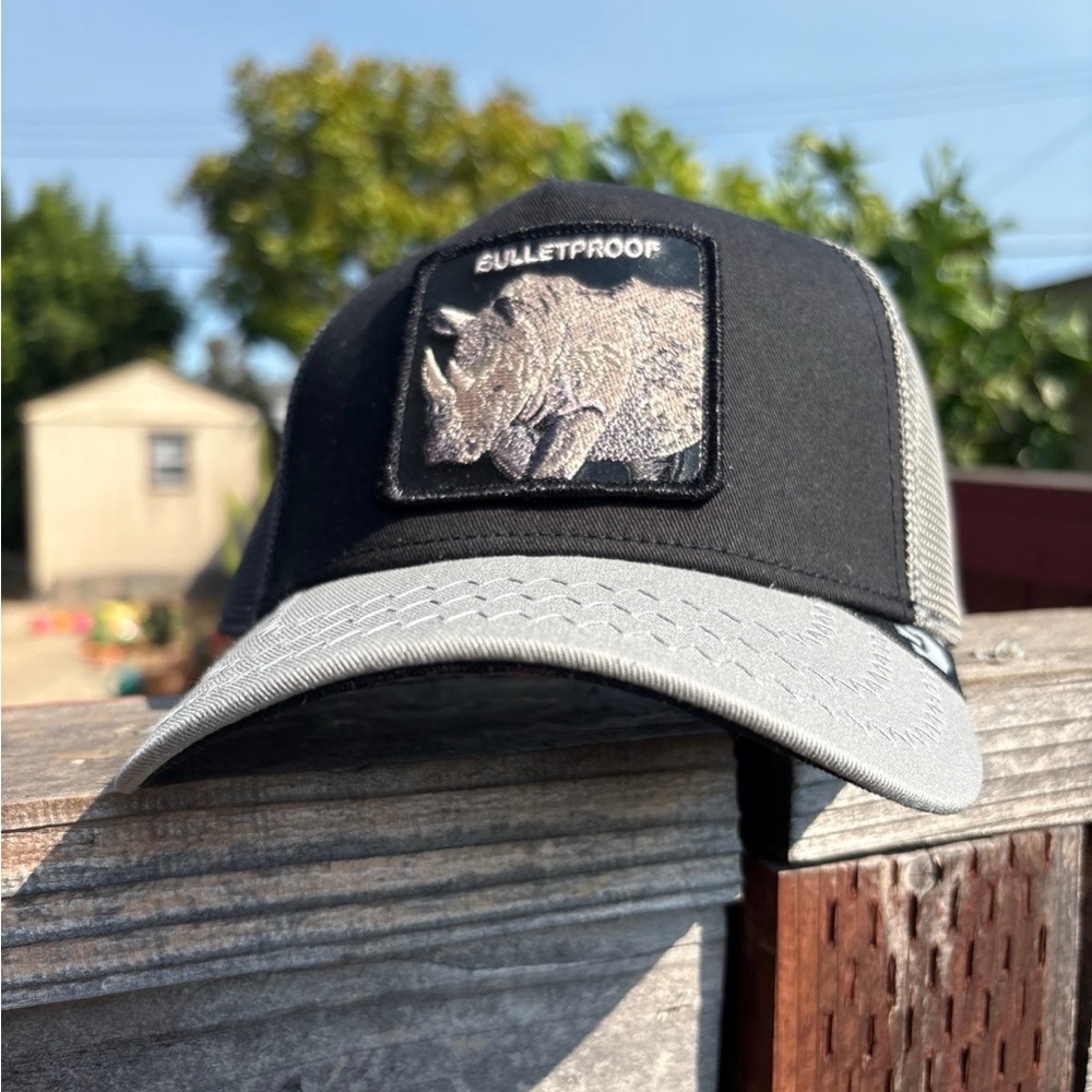 Goorin Brothers Bulletproof Black & Grey Trucker Hat - Picture 12 of 13